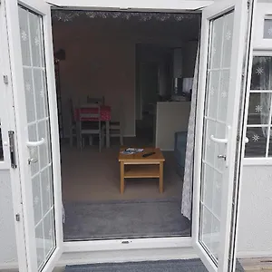 Lovely 2-bed Chalet At Robinhood Retreat Free Park Chalet
